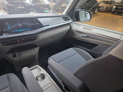 Volkswagen T7 Multivan Lang/Navi/LED/PANO/Kamera/TOP — slika 19