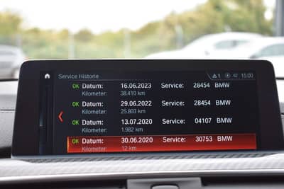 BMW M4 Coupe Competition/HUD/Shadow/Carbon/DKG — slika 35