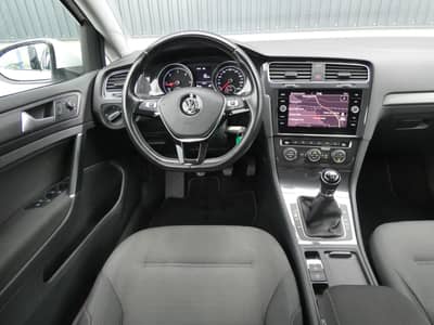 Volkswagen Golf 1.6 TDI Comfortlin Navi Klimaaut SHZ 2-Hand — slika 4