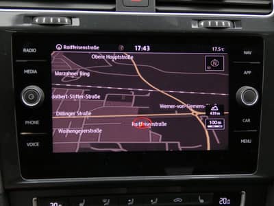 Volkswagen Golf 1.6 TDI Comfortlin Navi Klimaaut SHZ 2-Hand — slika 9