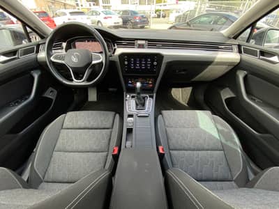 Volkswagen Passat Variant Business ACC/AHK/Memory/Assistenz — slika 11