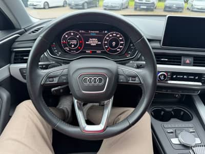 Audi A4 2.0 TDI S Line design VirtualCockpit — slika 7