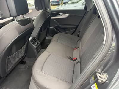 Audi A4 2.0 TDI S Line design VirtualCockpit — slika 9