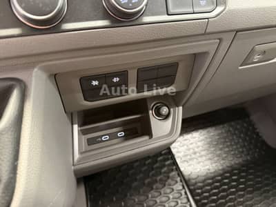 Volkswagen Crafter 35TDI*MAXI-HOCH-LANG*KLIMA*KAMERA*TEMPOM — slika 25