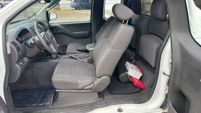 Nissan Navara Pickup King Cab XE 4X4 — slika 10