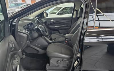Ford Kuga Titanium — slika 14