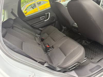 Land Rover Discovery Sport SE AWD — slika 10