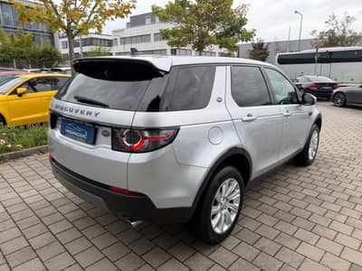 Land Rover Discovery Sport SE AWD — slika 8