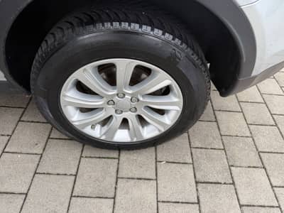 Land Rover Discovery Sport SE AWD — slika 6