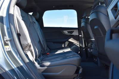Audi Q7 50 TDI quattro S Line/PANO/Night/7 Sitz/B&O — slika 33