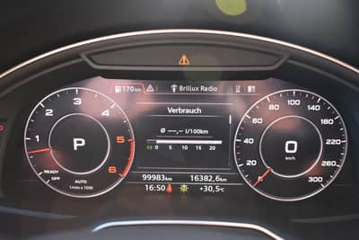 Audi Q7 50 TDI quattro S Line/PANO/Night/7 Sitz/B&O — slika 44