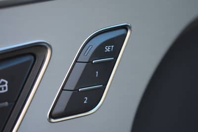Audi Q7 50 TDI quattro S Line/PANO/Night/7 Sitz/B&O — slika 17
