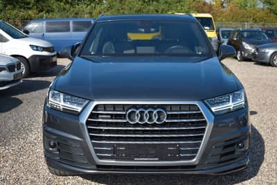 Audi Q7 50 TDI quattro S Line/PANO/Night/7 Sitz/B&O — slika 6