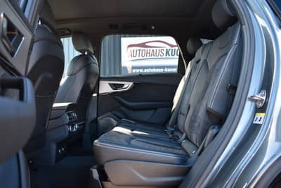 Audi Q7 50 TDI quattro S Line/PANO/Night/7 Sitz/B&O — slika 32