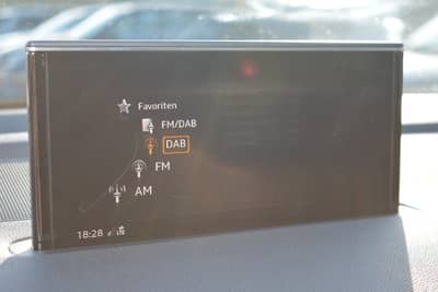 Audi Q7 50 TDI quattro S Line/PANO/Night/7 Sitz/B&O — slika 27