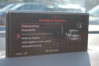 Audi Q7 50 TDI quattro S Line/PANO/Night/7 Sitz/B&O — slika 28