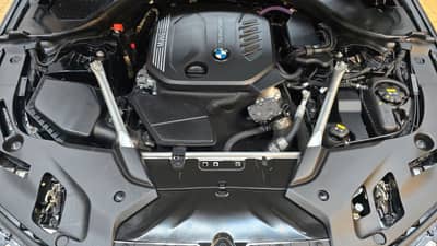 BMW 520 Touring*1-Hand*xD* Line*Leder*Head-UP*Keyles — slika 18