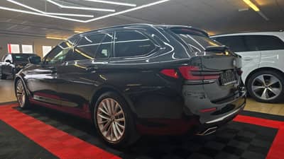 BMW 520 Touring*1-Hand*xD* Line*Leder*Head-UP*Keyles — slika 6
