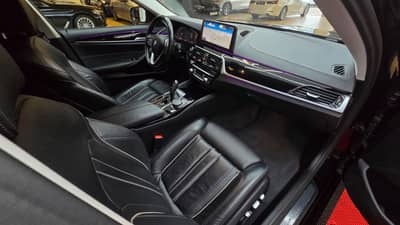 BMW 520 Touring*1-Hand*xD* Line*Leder*Head-UP*Keyles — slika 13