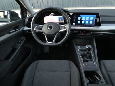 Volkswagen Golf 2.0 TDI LIFE 1-Hand LED Navi ACC CarPlay — slika 4