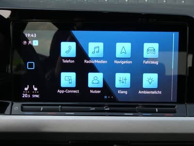 Volkswagen Golf 2.0 TDI LIFE 1-Hand LED Navi ACC CarPlay — slika 14