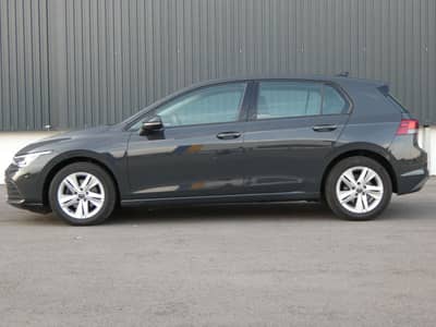 Volkswagen Golf 2.0 TDI LIFE 1-Hand LED Navi ACC CarPlay — slika 22