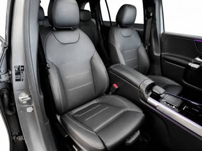 Mercedes-Benz GLB 220 3x AMG+PANO+360°+ACC+NIGHT+19"+LEDER+MUB — slika 10