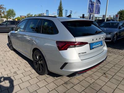 Skoda Octavia Combi RS — slika 2