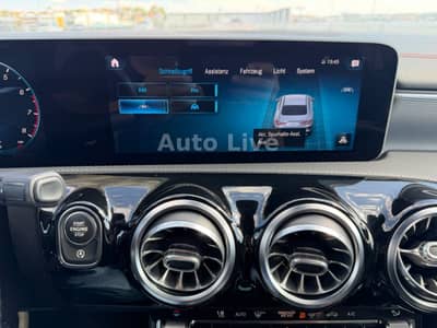 Mercedes-Benz CLA 250*4M*AMG-LINE*WIDESCREEN*LEDER*KAMERA*LED* — slika 14