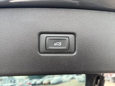 Audi SQ5 Sportback 3.0 TDI quattro Pano*Kamer*App*B&O — slika 17