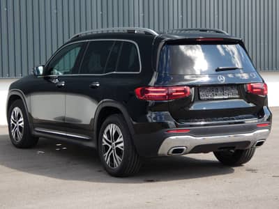 Mercedes-Benz GLB 200 d DCT Leder PANO Distronic Navi AHK WIDE — slika 31