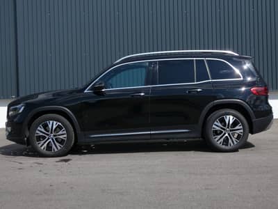 Mercedes-Benz GLB 200 d DCT Leder PANO Distronic Navi AHK WIDE — slika 25