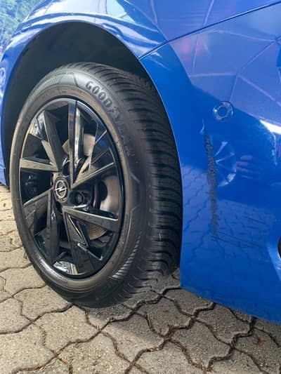 Opel Corsa F GS°KAMERA°LED°SHZ°NAVI° — slika 24