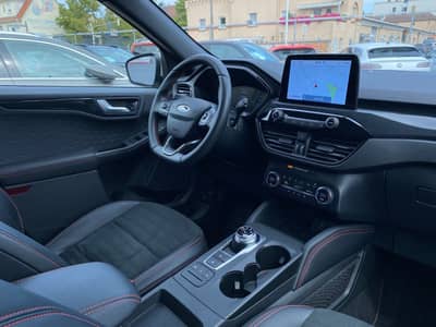 Ford Kuga Plug-In Hybrid ST-Line X B&O/LED/PDC/Assist — slika 13
