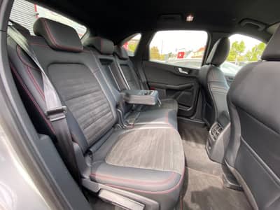 Ford Kuga Plug-In Hybrid ST-Line X B&O/LED/PDC/Assist — slika 15
