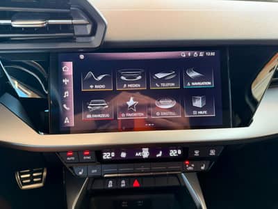 Audi A3 Limousine 35 TDI S line — slika 19