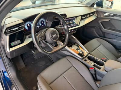 Audi A3 Limousine 35 TDI S line — slika 13