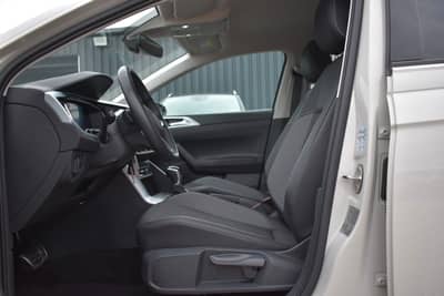 Volkswagen Polo VI Goal LED/ACC//Klima/SHZ/SPEED INFO — slika 10