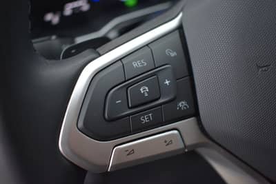 Volkswagen Polo VI Goal LED/ACC//Klima/SHZ/SPEED INFO — slika 26