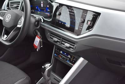 Volkswagen Polo VI Goal LED/ACC//Klima/SHZ/SPEED INFO — slika 15
