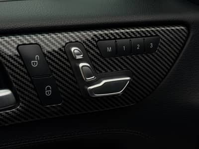 Mercedes-Benz GLE 63 AMG 4Matic*Pano*Night*H&K*360*AHK*Distro — slika 20