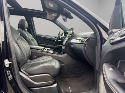 Mercedes-Benz GLE 63 AMG 4Matic*Pano*Night*H&K*360*AHK*Distro — slika 15