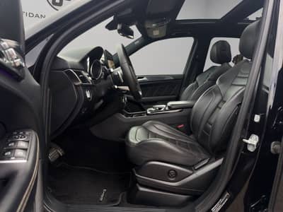 Mercedes-Benz GLE 63 AMG 4Matic*Pano*Night*H&K*360*AHK*Distro — slika 10