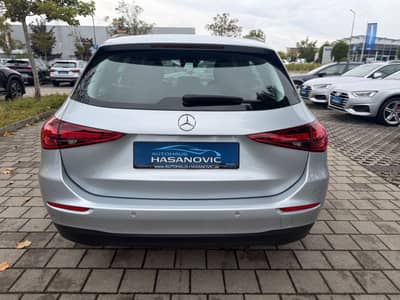 Mercedes-Benz C T-Modell C 200 d — slika 11