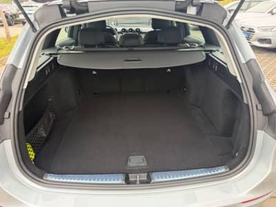 Mercedes-Benz C T-Modell C 200 d — slika 12