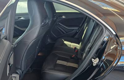 Mercedes-Benz CLA 200 CDI AMG-Line KAMERA — slika 22