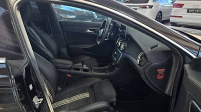 Mercedes-Benz CLA 200 CDI AMG-Line KAMERA — slika 17