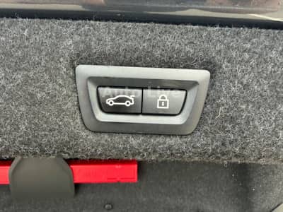 BMW 530 d x Drive*M PAKET*SAG*GSHD*LASER*VIR*HEAD-UP — slika 33