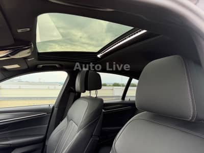 BMW 530 d x Drive*M PAKET*SAG*GSHD*LASER*VIR*HEAD-UP — slika 21