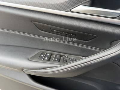 BMW 530 d x Drive*M PAKET*SAG*GSHD*LASER*VIR*HEAD-UP — slika 16